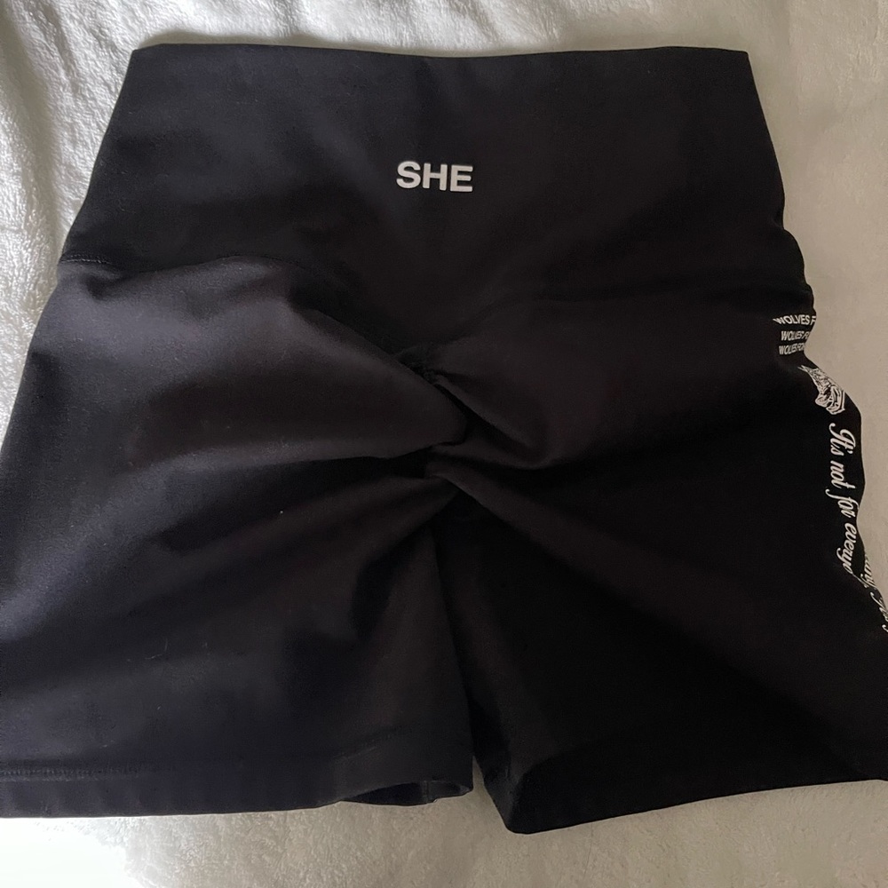 Darc Sport Wolves shorts size S